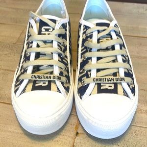 Dior sneakers